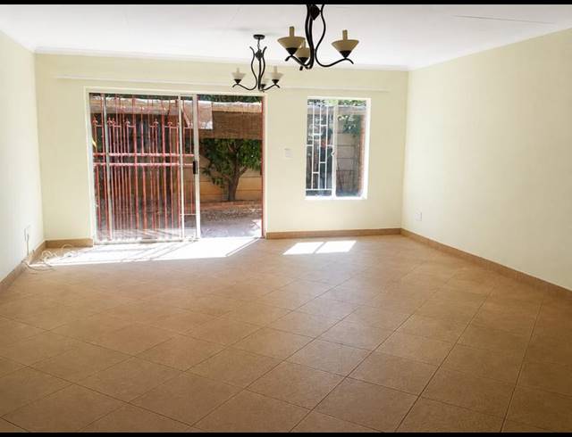 3 BEDROOM PROPERTY TO RENT IN WILGEHEUWEL